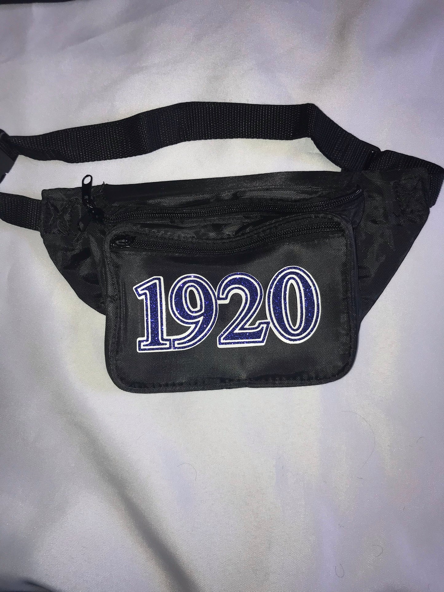 Zeta Fanny Packs